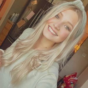 Meet your Posher, Kaydee